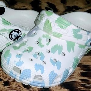 Toddler crocs new